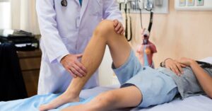 knee replacement doctor in Indore, orthopedic surgeon in indore